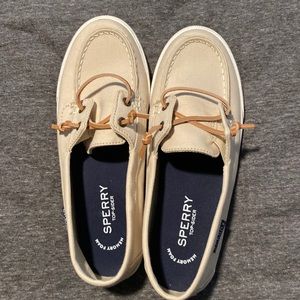 Sperry shoes